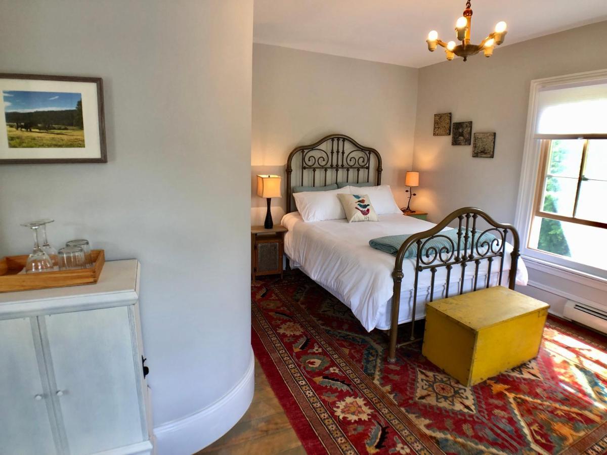 Mill Pond Inn Jefferson Ngoại thất bức ảnh